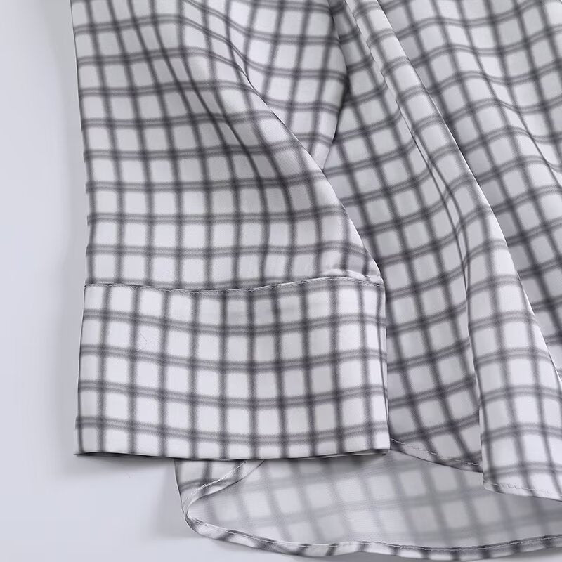 Women's new fashion long sleeved checkered shirt