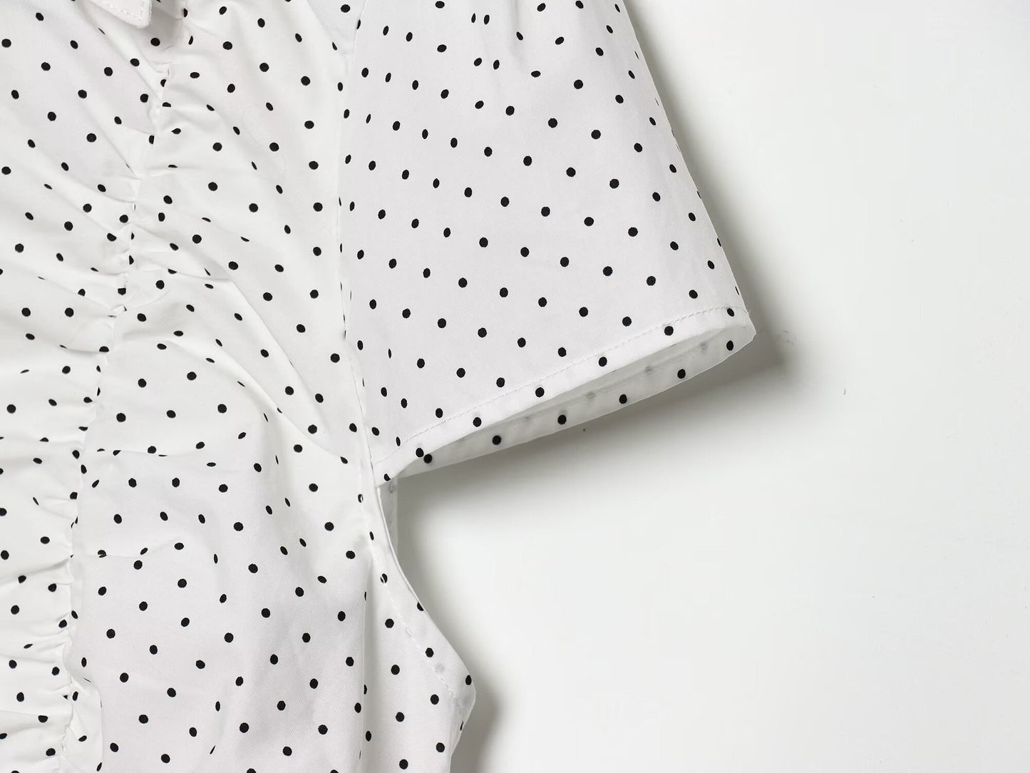 Women's pleated decorative polka dot poplin top