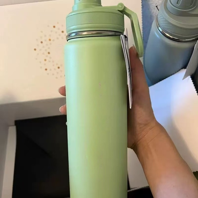 New leisure mug 710ml capacity sports kettle outdoor travel yoga pot water cup