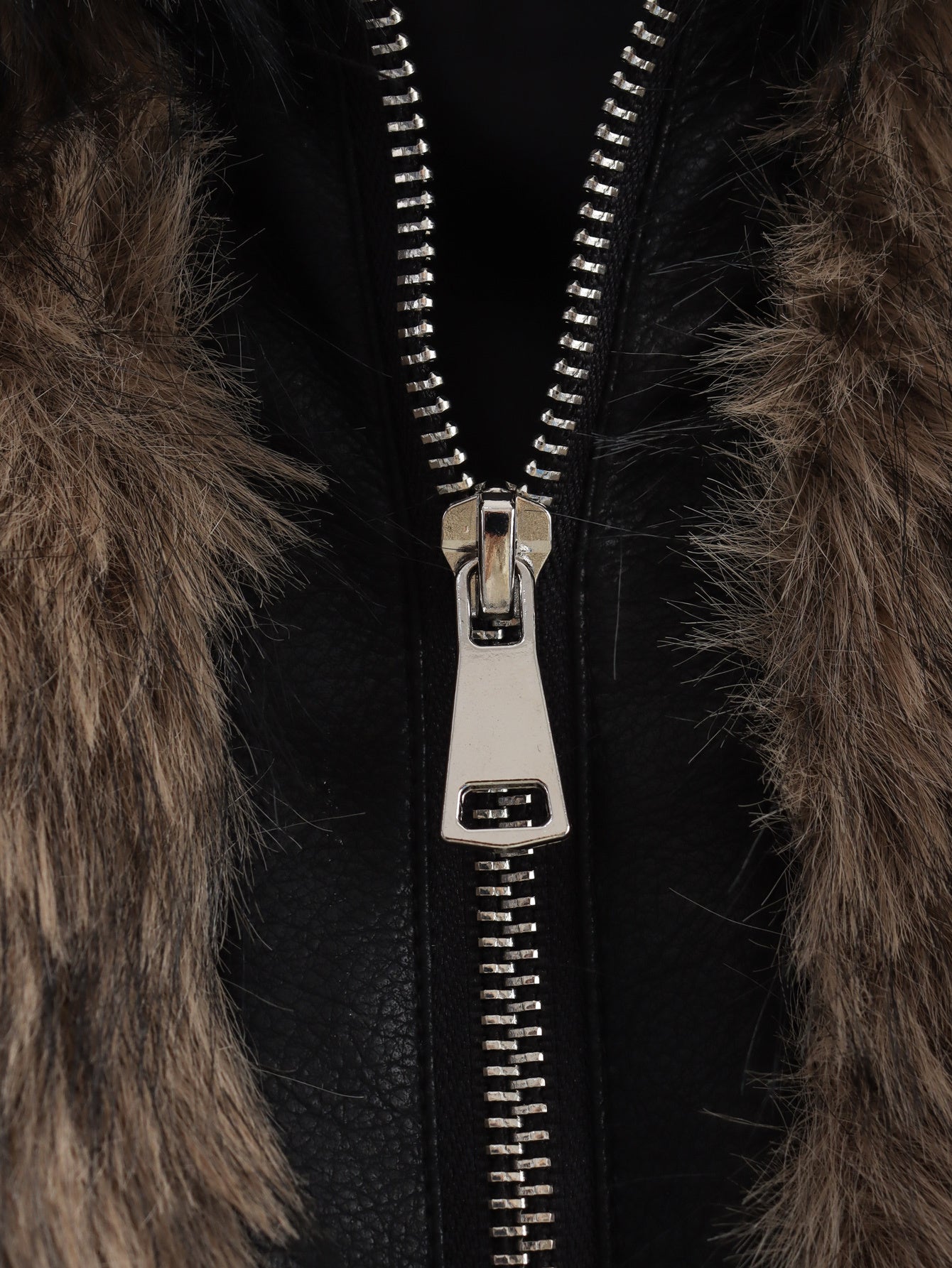 Women's 2025 new fashion contrasting Fur Faux Leather jacket Coat