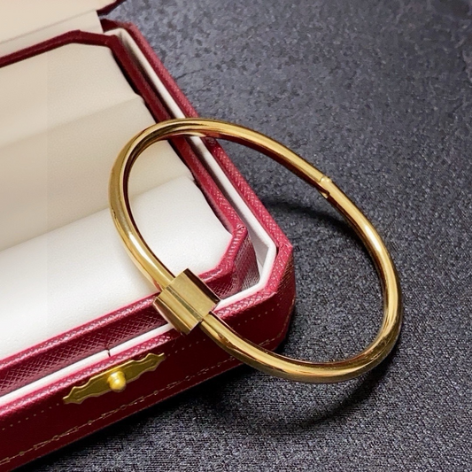 Women's new Joker Narrow Twist Screw Bracelet